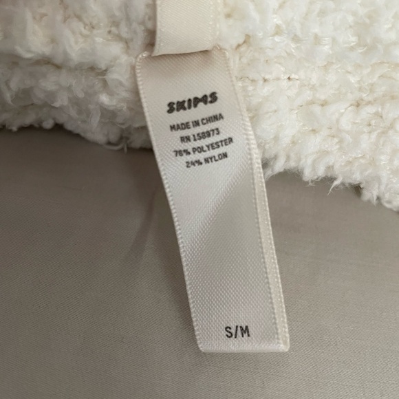 SKIMS Cozy Knit Set Size S/M Bone - Picture 9 of 9